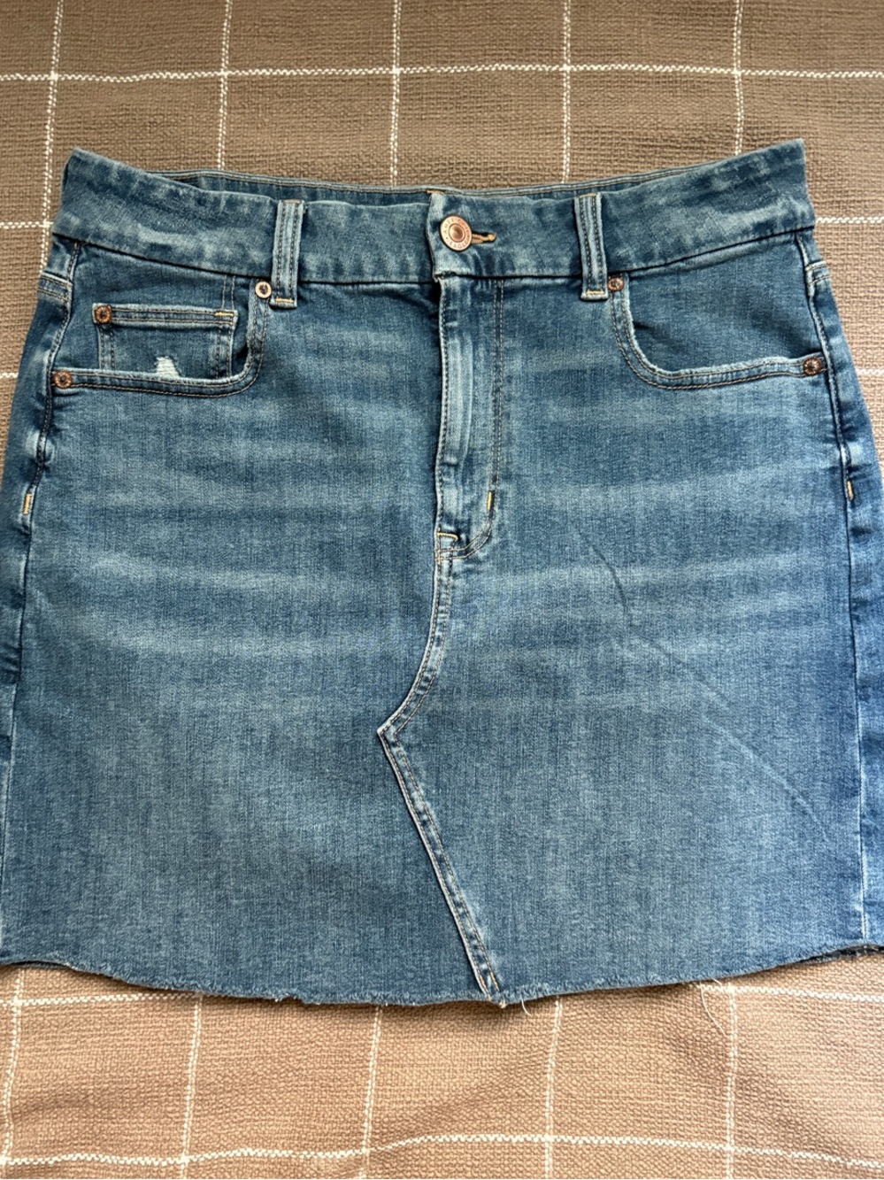 American Eagle Outfitters Distressed Medium Blue Denim Mini Skirt âLongâ length